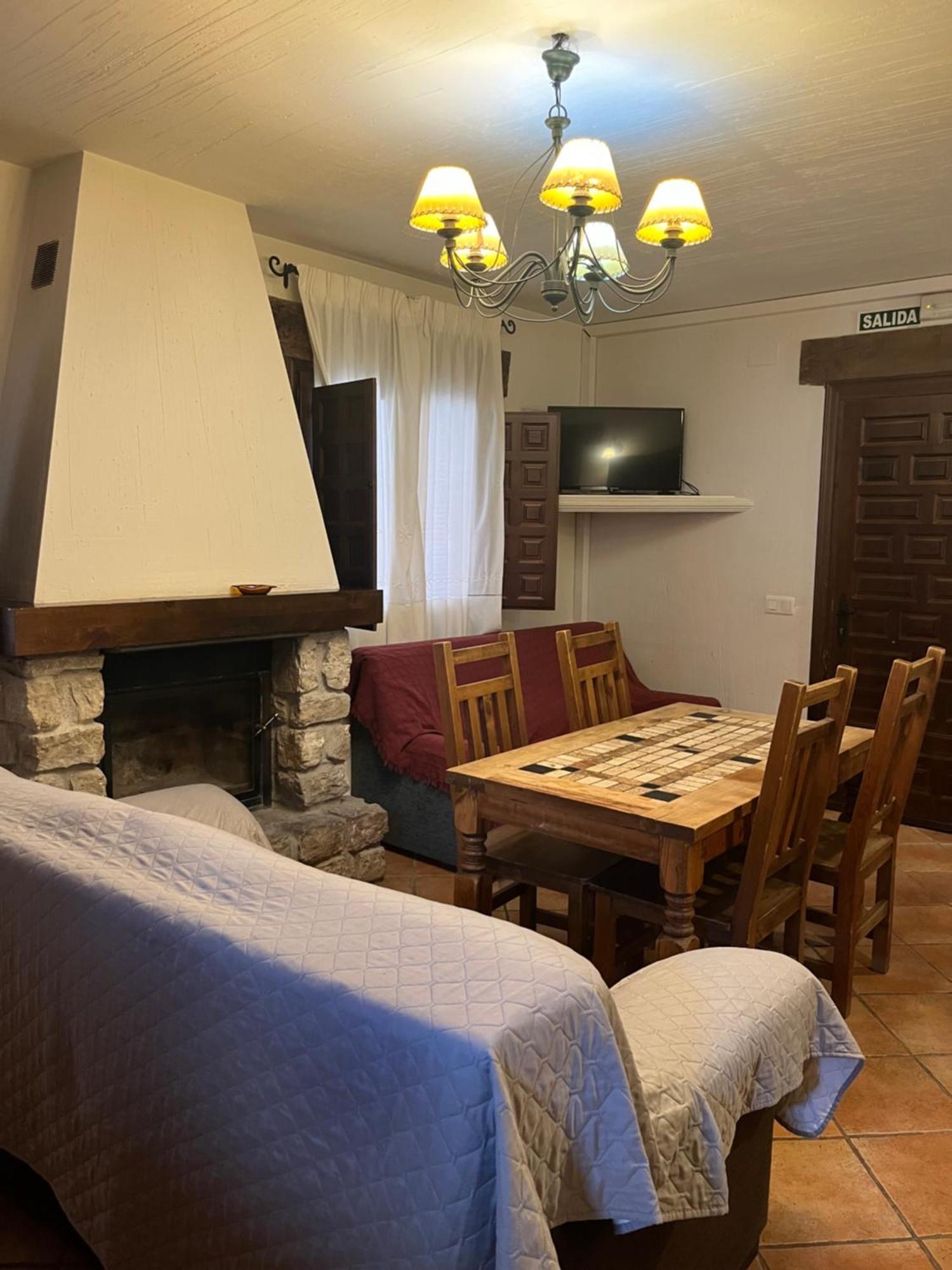 Casa Rural Nelia Villalba de la Sierra Eksteriør bilde